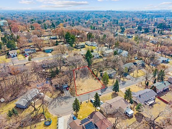 3rd image of Taylor St NE