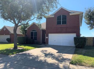 316 Colony Creek Dr, Dickinson, TX 77539