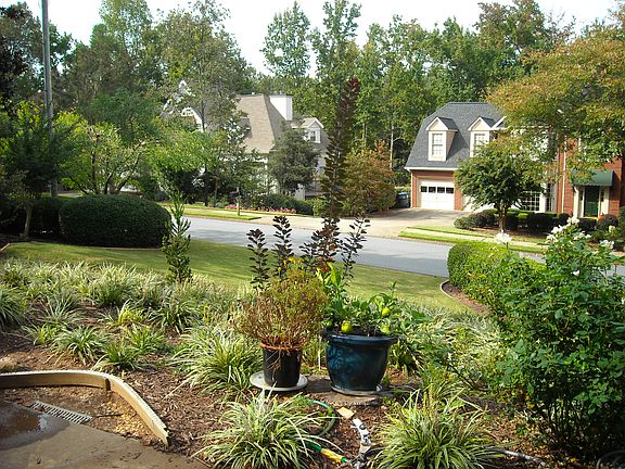 5th image of 3275 Highborne Cir NE