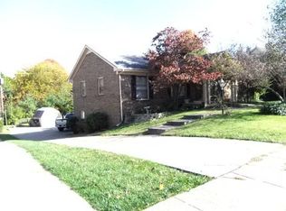 3269 Yellowstone Pkwy, Lexington, KY 40517