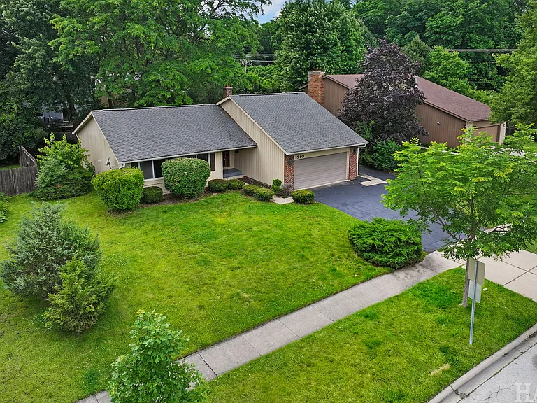 1540 N Pepper Tree Dr — Photo 22