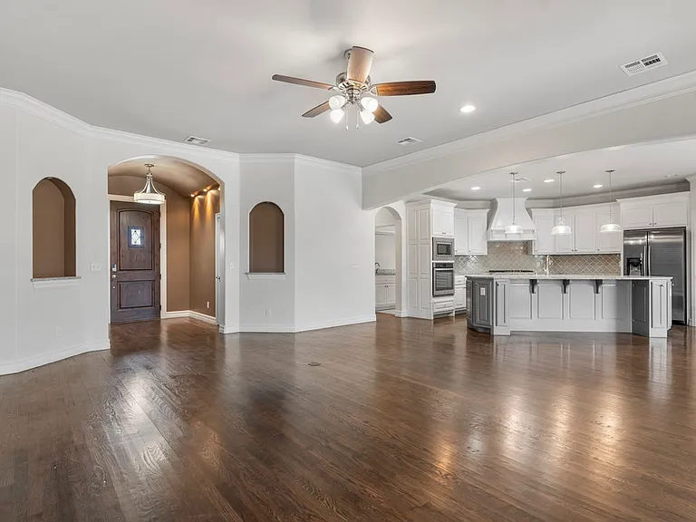 Living room & kitchen