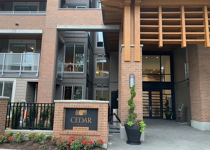 Burnaby Apartment for rent - 2 Bedrooms — photo 17