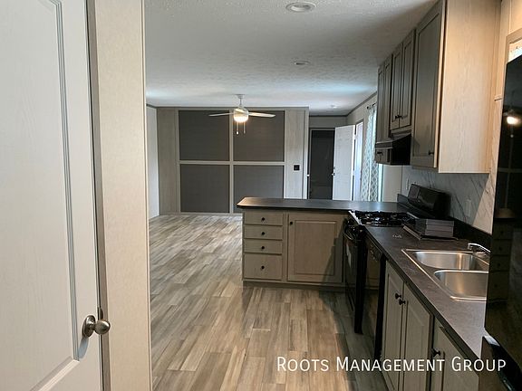 2nd image of 13097 Allen Ct #5