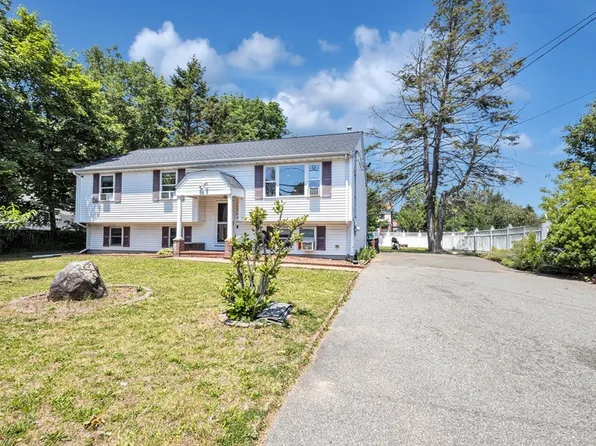 23 Clifton Ave, Brockton, MA 02301