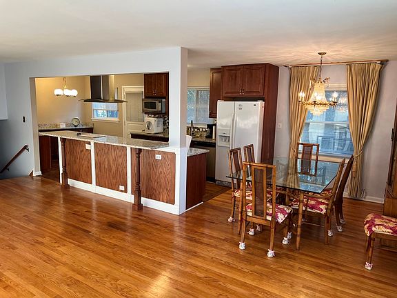 5th image of 2242 Greenfield Dr