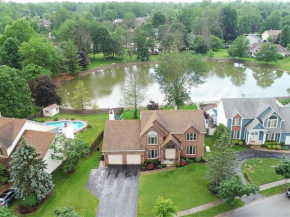 2nd image of 448 Wood Acres Dr