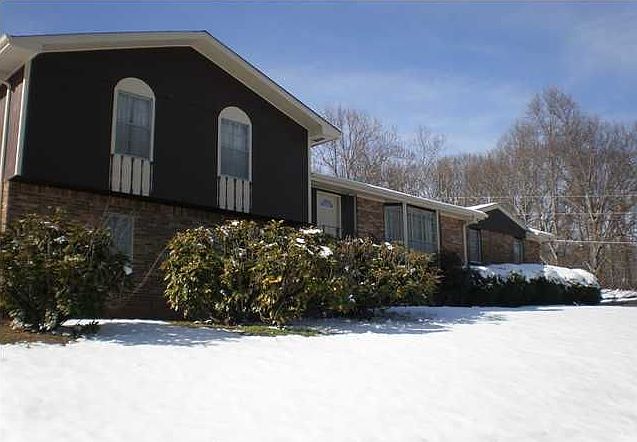 1st image of 1753 Lake Wood Cir