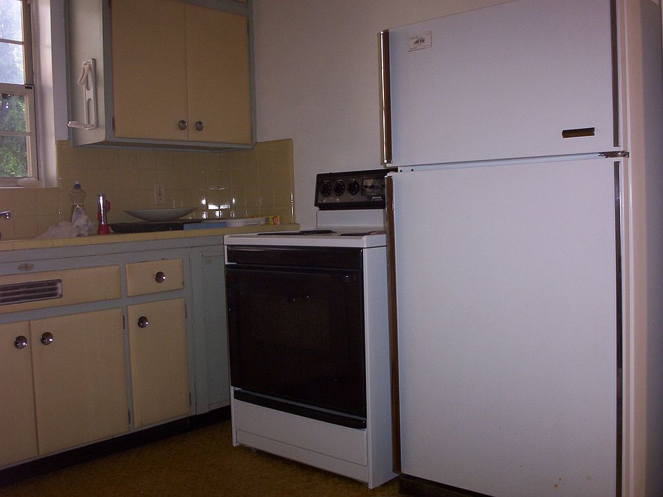 2nd image of 6259 Shady Oak Dr