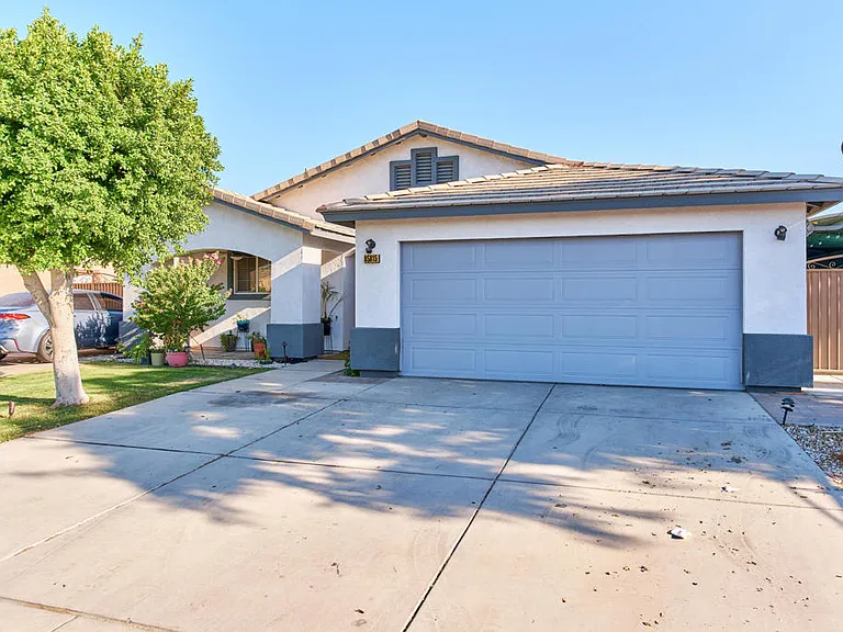 85815 Avenida Raylynn — Photo 15