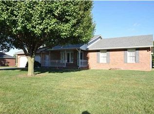 102 S Campbell Blvd, Haubstadt, IN 47639