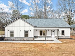 110 Henson Dr, Monroe, GA 30655