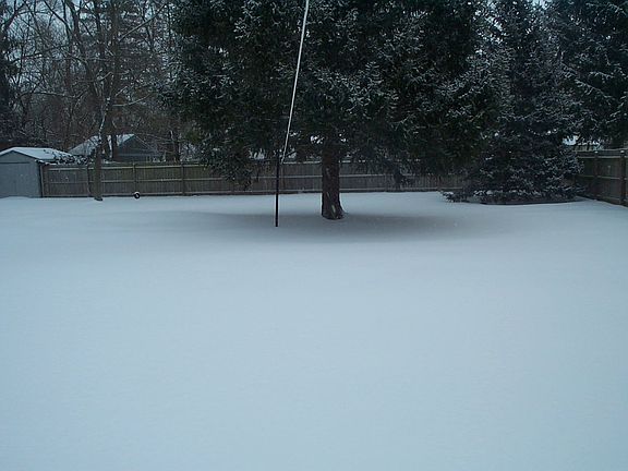4th image of 474 Blueridge Dr