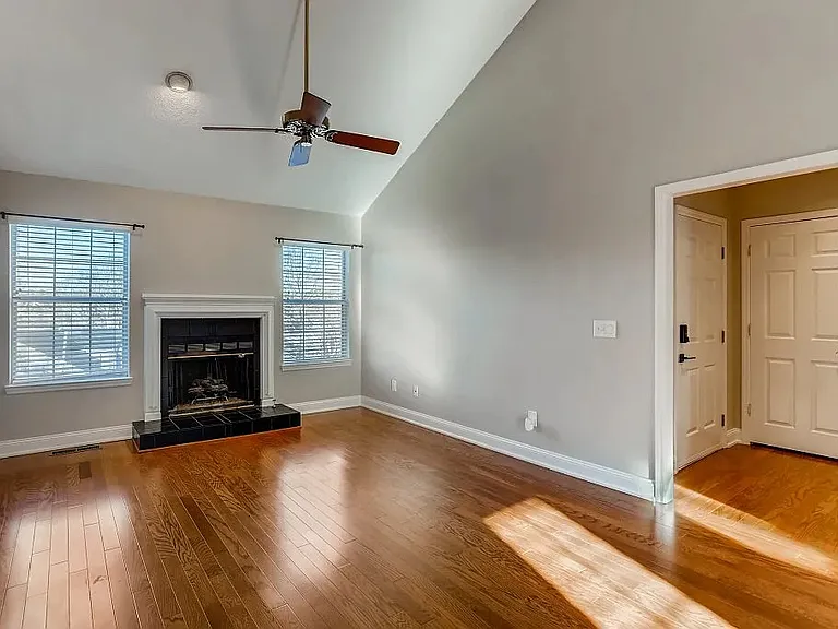 4150 Lake Mist Dr NW — Photo 7