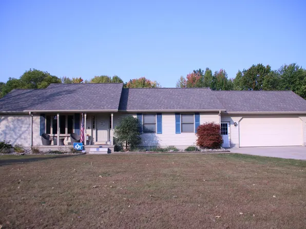 317 N 1st St, Chesaning, MI 48616