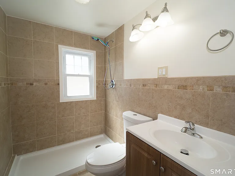 113 Clark St — Photo 18