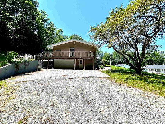 4th image of 1214 Campbell Road