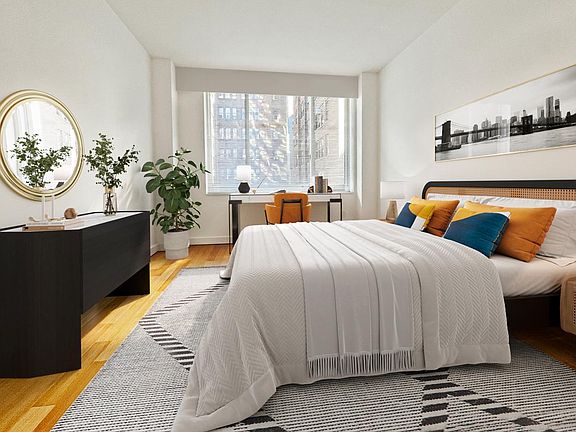 3rd image of 320 W 38th St APT 714
