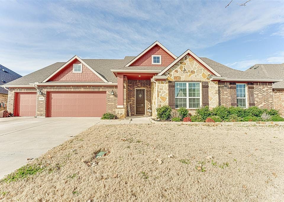 1st image of 4105 Stableglen Dr