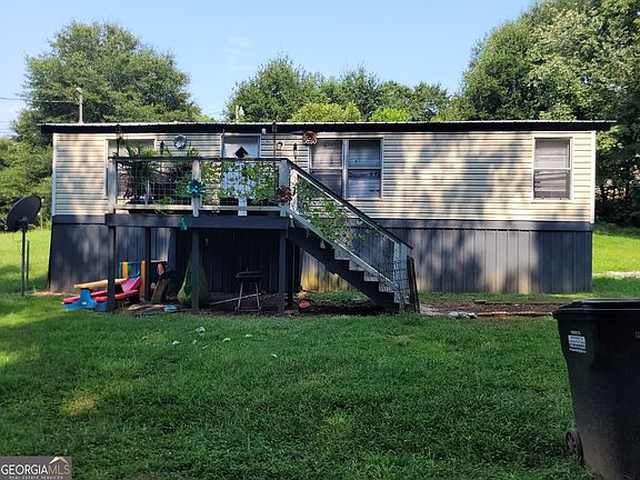 5th image of 142 Silver Cir