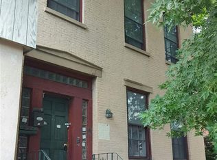 56 3rd St, Waterford, NY 12188