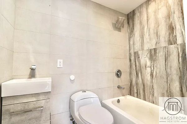 Rented by EXP Realty NYC | media 7