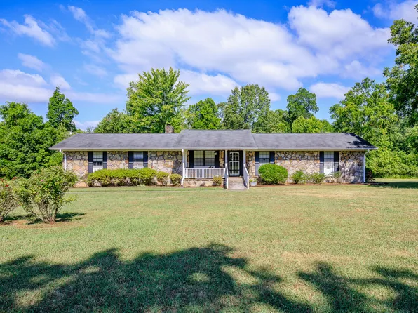 152 Foster Ln, Ringgold, GA 30736