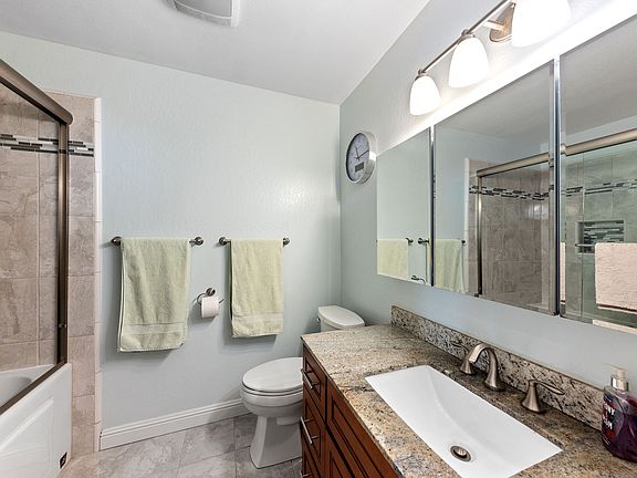 5th image of 431 Woodminster Dr #1