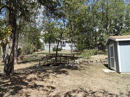 5th image of 103 Lakeshore Dr