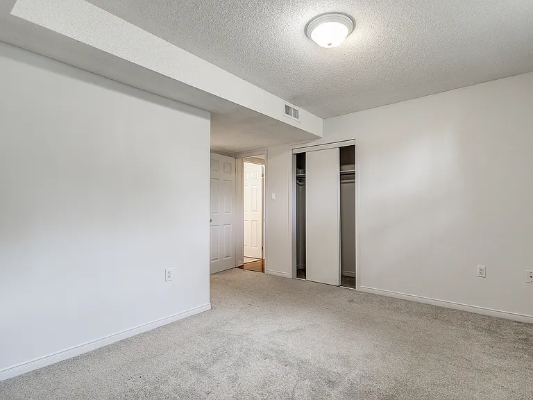 320 Emms Dr — Photo 13