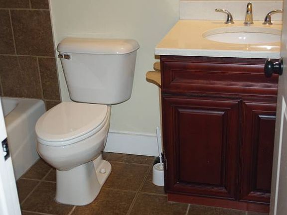 4th image of 31 Ontario St APT 110