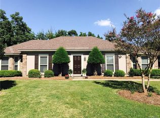 1713 Chenoweth Ln, Montgomery, AL 36106