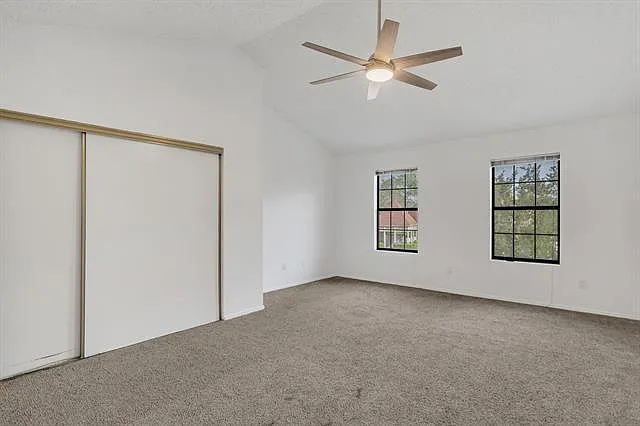200 Samuel Blvd #B-1 — Photo 6
