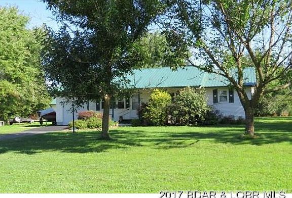 3rd image of 20099 Emerald Rd