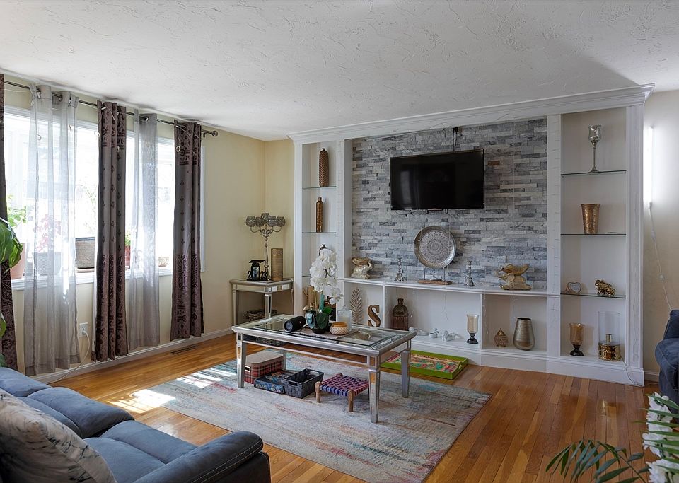 399 Pond St APT D3, Braintree, MA 02184 Zillow
