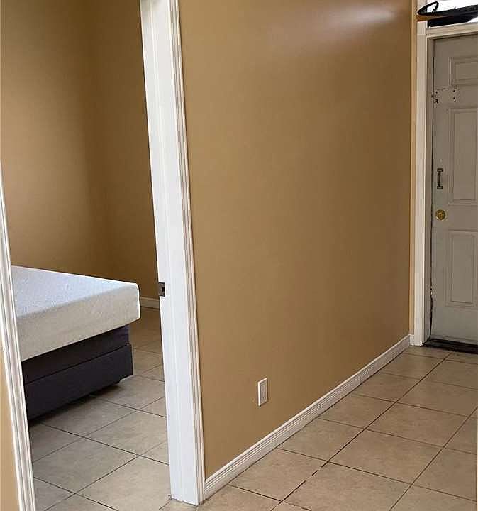 2nd image of 440 Spadina Ave #302
