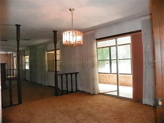 4th image of 2391 Banana St