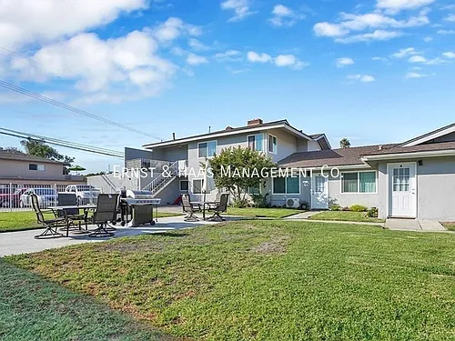 17071 Oak Ln #C Photo 1