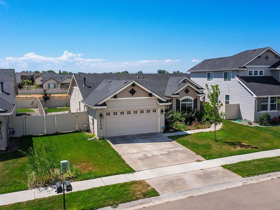 1st image of 17439 N Flagstaff Way