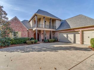 107 Northlake Ln, Madison, MS 39110