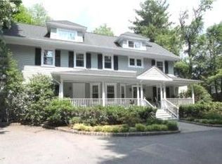7311 Brookville Rd, Chevy Chase, MD 20815