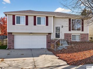 11328 Martin Ave, Omaha, NE 68164