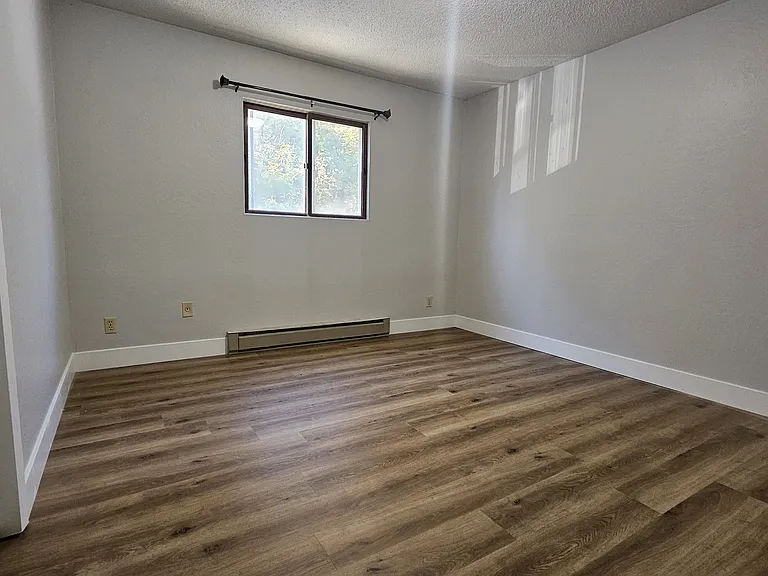 2955 Wildwood Dr #3 — Photo 4