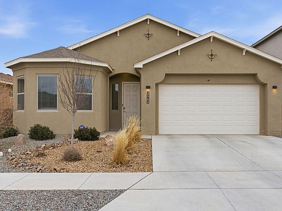 3rd image of 2562 Camino Plata Loop NE