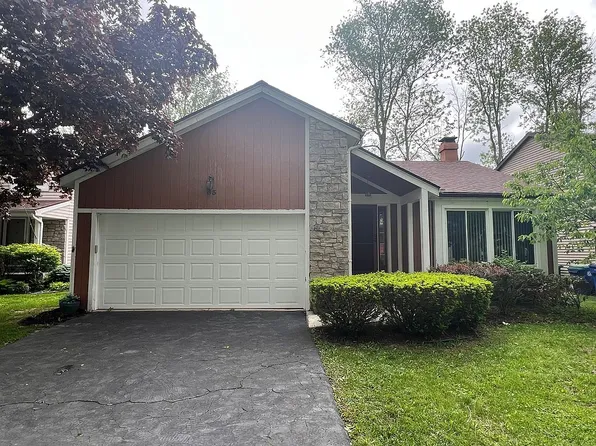 63 Brockmoore Dr, East Amherst, NY 14051