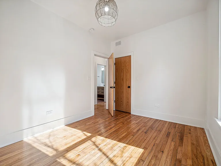 1928 Harrison St #1 — Photo 7