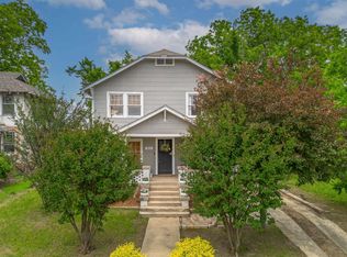 2806 W Daisy L Gatson Bates Dr, Little Rock, AR 72204