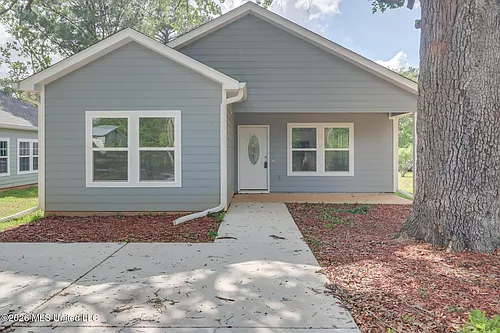 13469 Mary Ave Photo 1