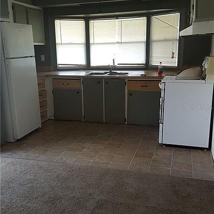 4th image of 526 N Domino Dr