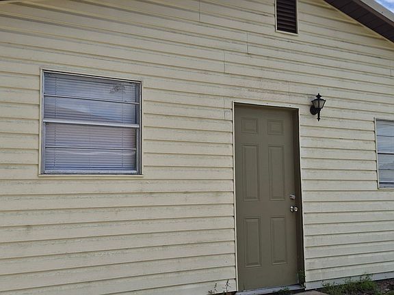 4th image of 10613 SE 54th Ave